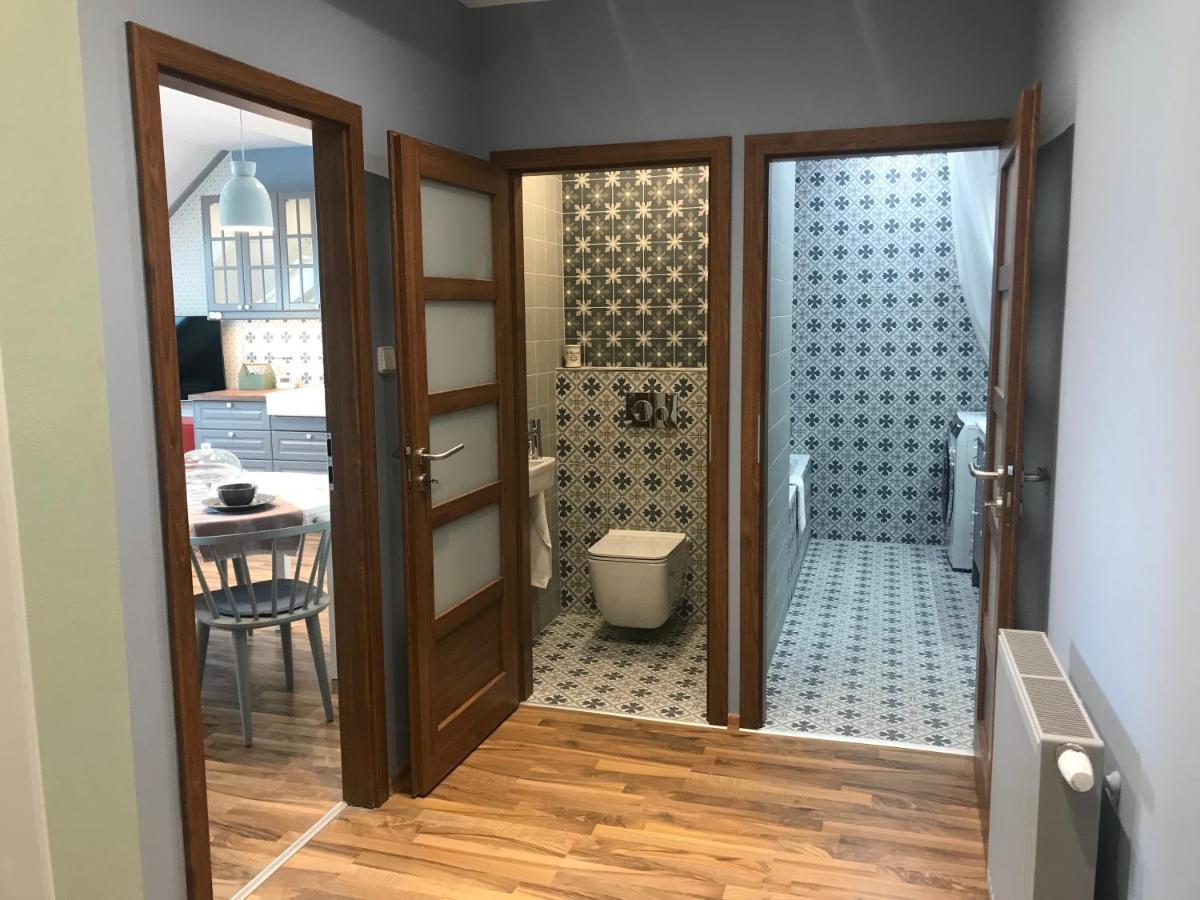 Attic Apartment On Waterfront / View / Netflix براغ المظهر الخارجي الصورة